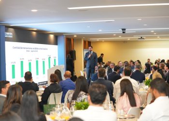 Fantino Polanco destacó que el sistema sustituye los procesos manuales por una plataforma digital única.