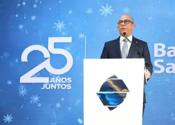 Fausto A. Pimentel, presidente del Banco Santa Cruz.- Fuente externa,