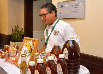 Propietario de “Miel Agro” Daniel Andújar. | Lesther Alvarez.