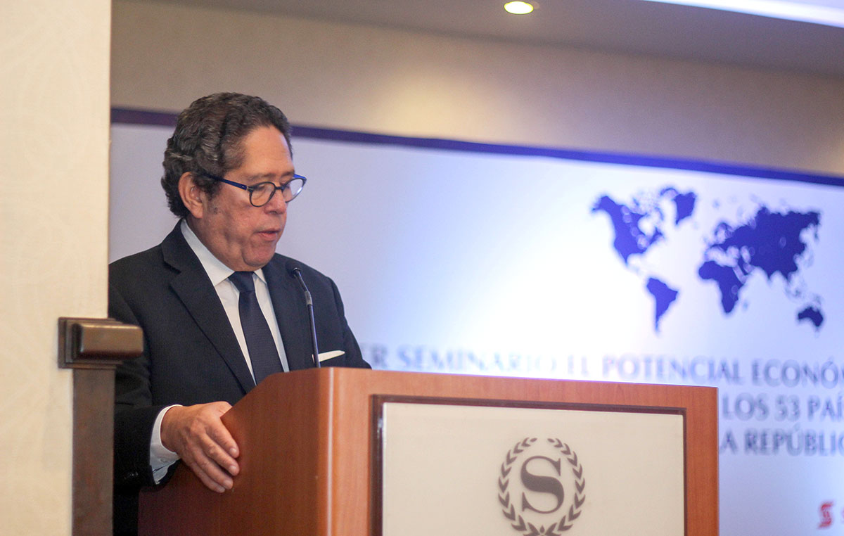 fernando gonzalez nicolas presidente mesa mancomunidad en rd