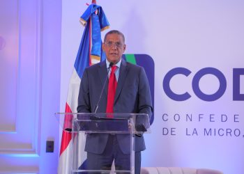 El presidente de Codopyme, Fernando Pinales, advierte aplicación de ley en su forma actual presiona al alza los precios y afecta el poder adquisitivo de los hogares.