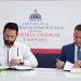 Firma del acuerdo entre el Ministerio de Industria y Comercio y Phillis Morris. - Fuente externa.