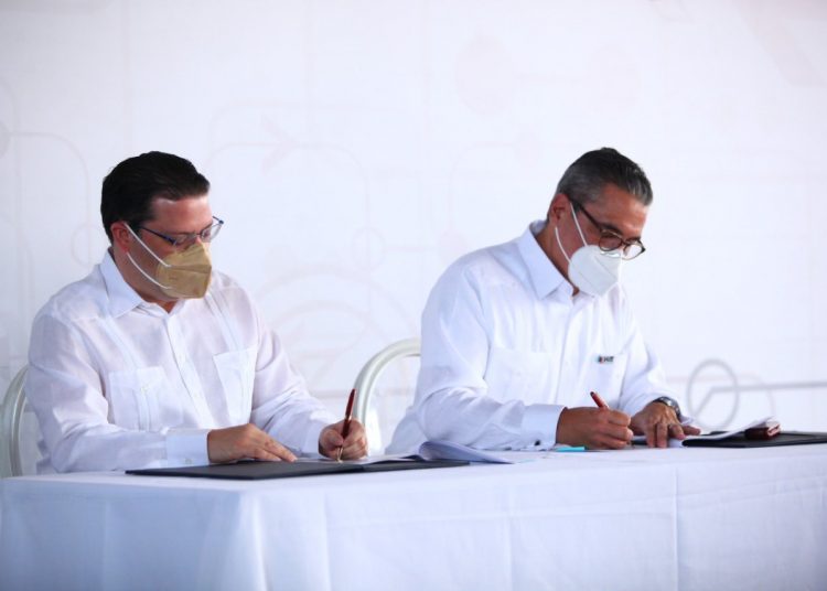Firma entre Puerto de Haina y DGA
