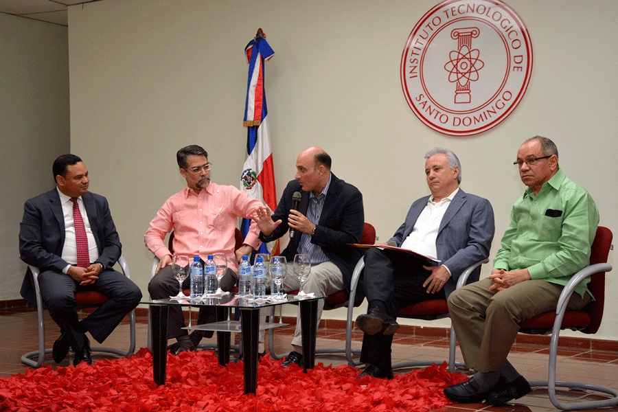 foro de negocios hacia un pacto fiscal