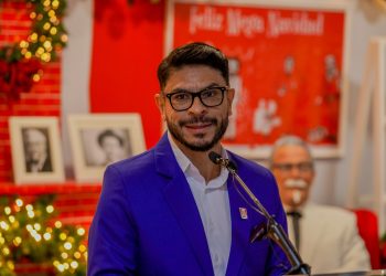 El gerente de operaciones de KFC, Iván Hernández.