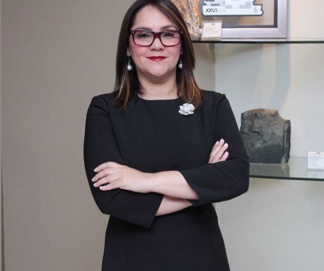 Elizabeth Mena, presidenta de Adoexpo.