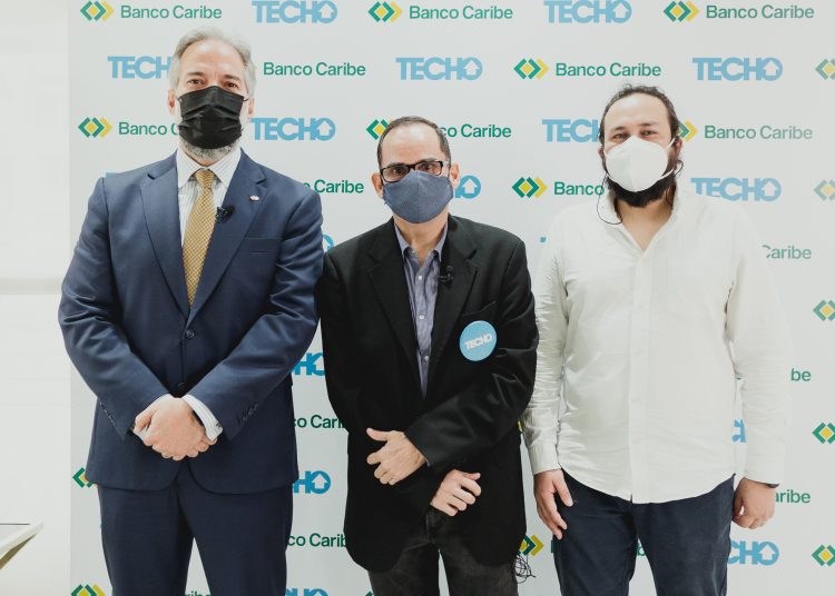 Dennis Simó, Miguel Cunillera y John Barush Soto.