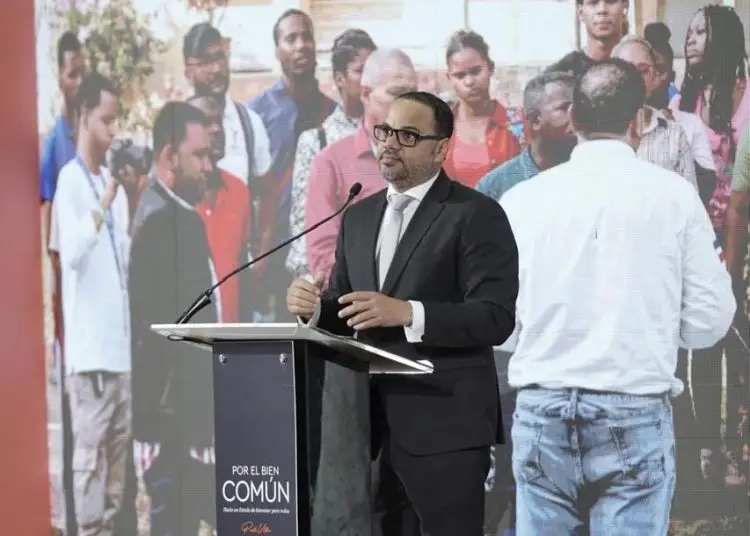 Pablo Ulloa, Defensor del Pueblo.- Fuente externa.