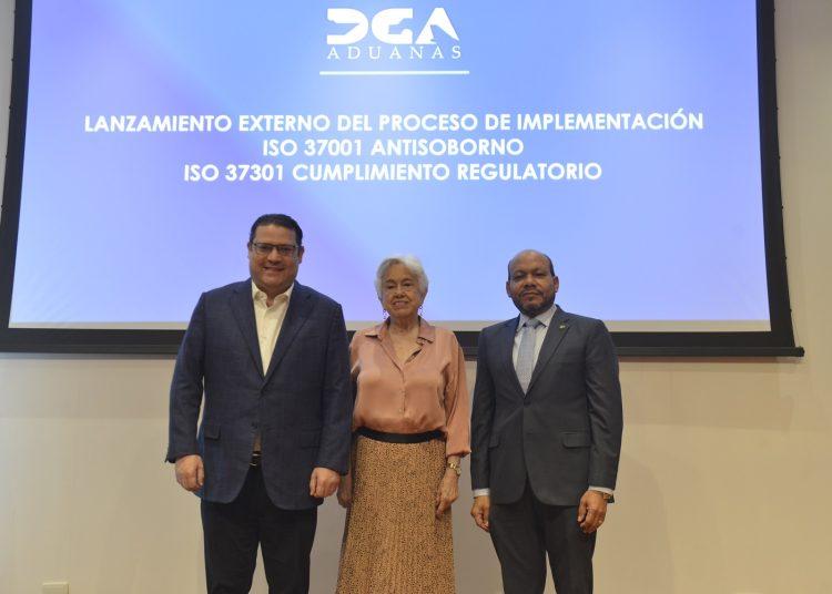 Eduardo Sanz Lovatón, Milagros Ortiz Bosch y Luis Valdez Veras