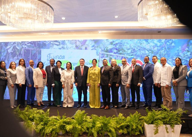 Sanz Lovatón en la Feria Ecoturística “Dajabón Vívelo”.