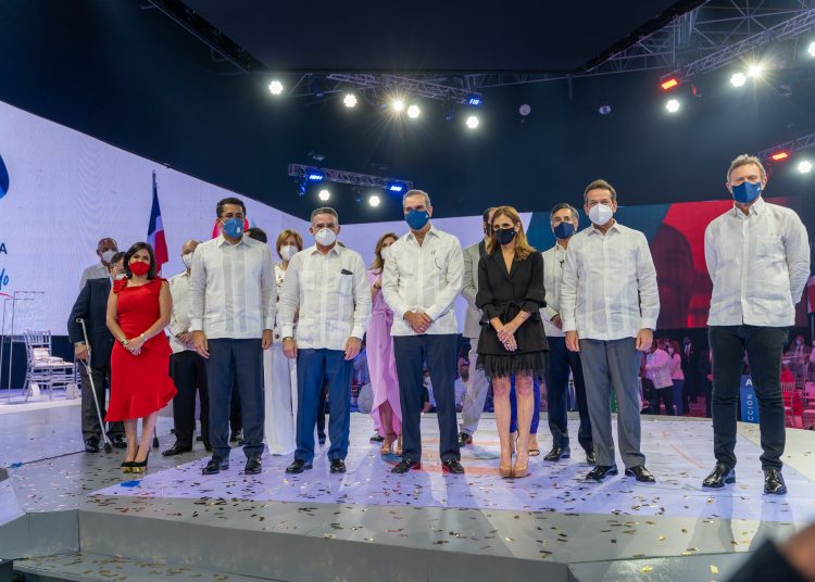 El Gobierno cuenta con el respaldo de la más amplia representatividad del sector privado para el desarrollo de la Estrategia Marca País.