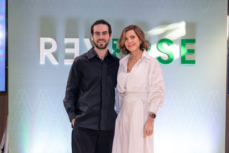 Angelo Baiunco y Liz Bernal.