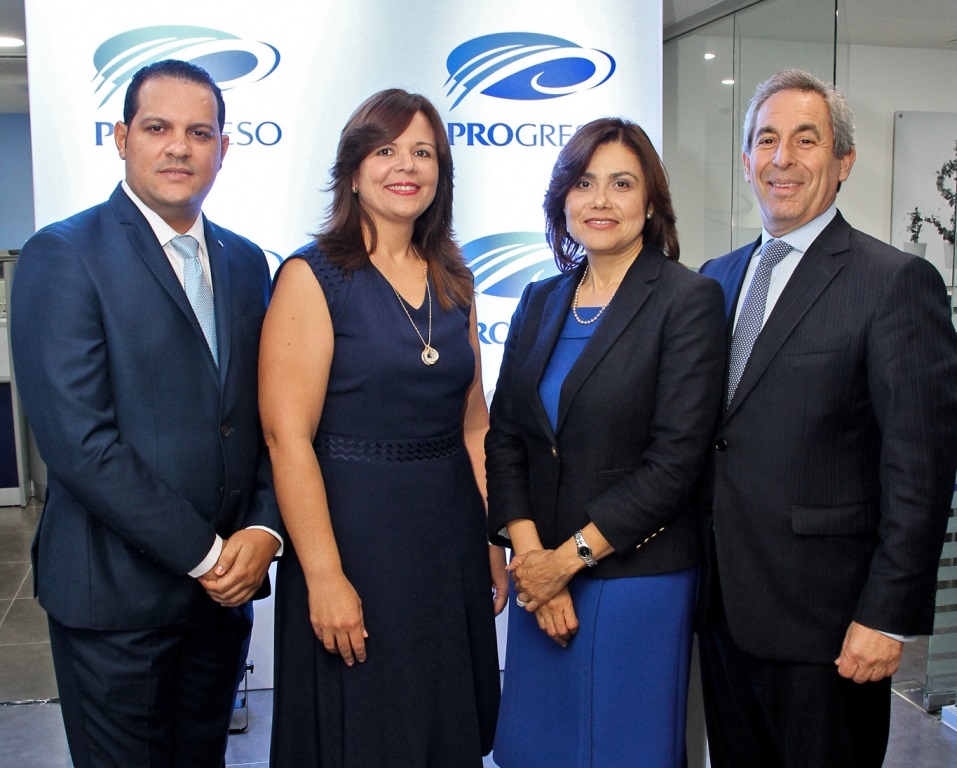foto principal juan anibal reyes rosario arvelo elis fana y mark silverman