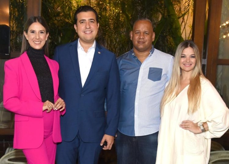 Katherine Hernández, Jorge Feliz Pacheco, Ruddy de los Santos y Catherine Lemoine.
