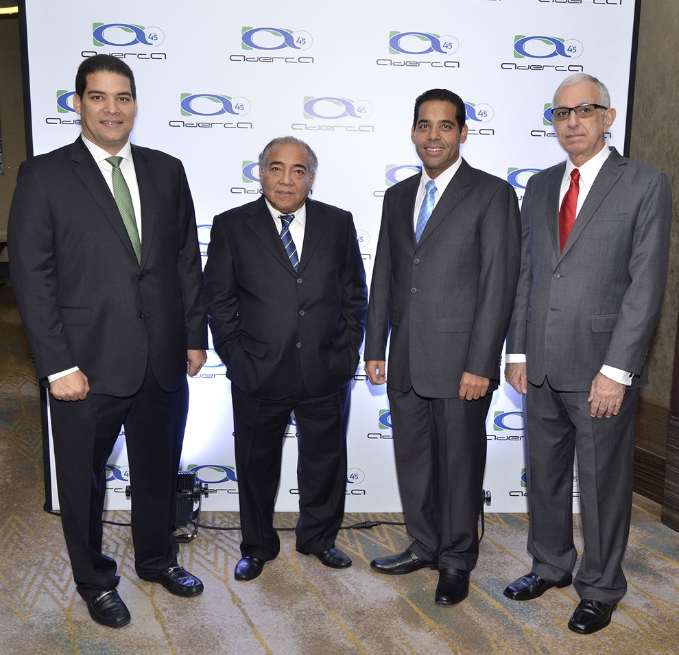 fotografía principal ramón alberto bello, ramón bello, nelson bello y joaquín j. noboa