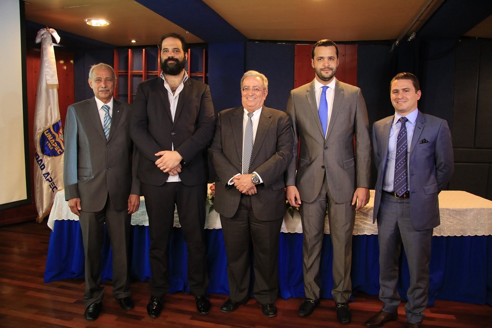 Francisco de Oleo, Juan Vicini, Radhamés Mejía, Rafael Paz y Guillermo Julián.