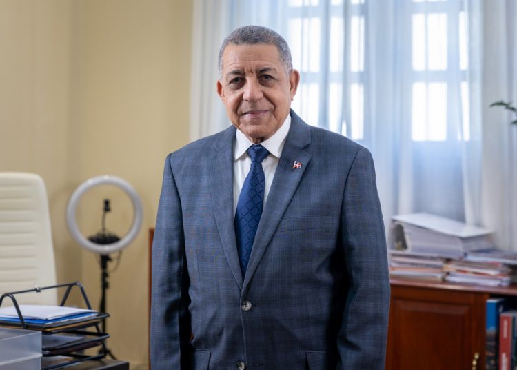 El Gobierno avanza en la remodelación de instalaciones deportivas rumbo a Santo Domingo 2026.
