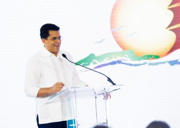 Ministro de Turismo, David Collado, durante presentación de Punta Bergantín en Puerto Plata. - Fuente externa.