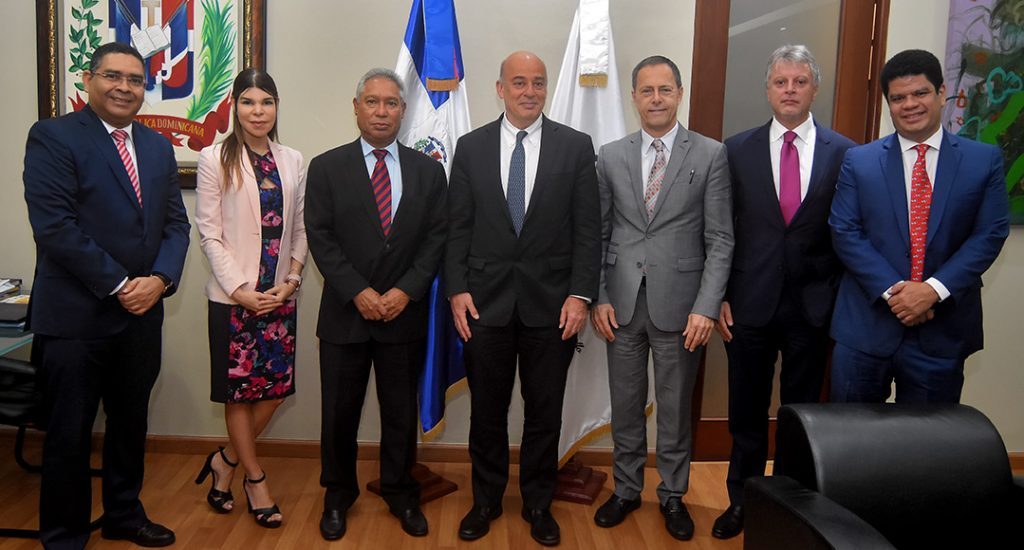 gabriel goldschmidt isidoro santana