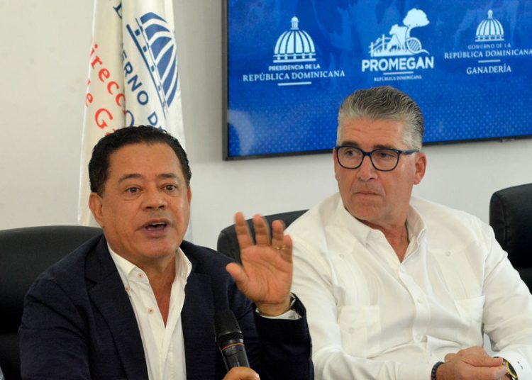 Ganadero en al desayuno agroindustrial. (6)