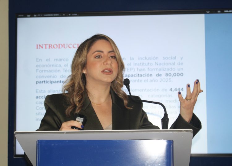 La directora de Supérate destacó que el programa “Plan de Desarrollo Estratégico Nacional 2025” fue diseñado en base a un análisis entre la institución que dirige e Infotep sobre las necesidades y demandas laborales en las distintas regiones del país.