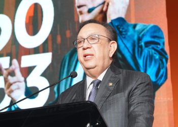 Valdez Albizu señaló que, al cierre de 2022, el volumen de los valores de oferta pública en moneda nacional y extranjera en custodia de Cevaldom representa un 36% con relación al PIB. | Fuente externa.