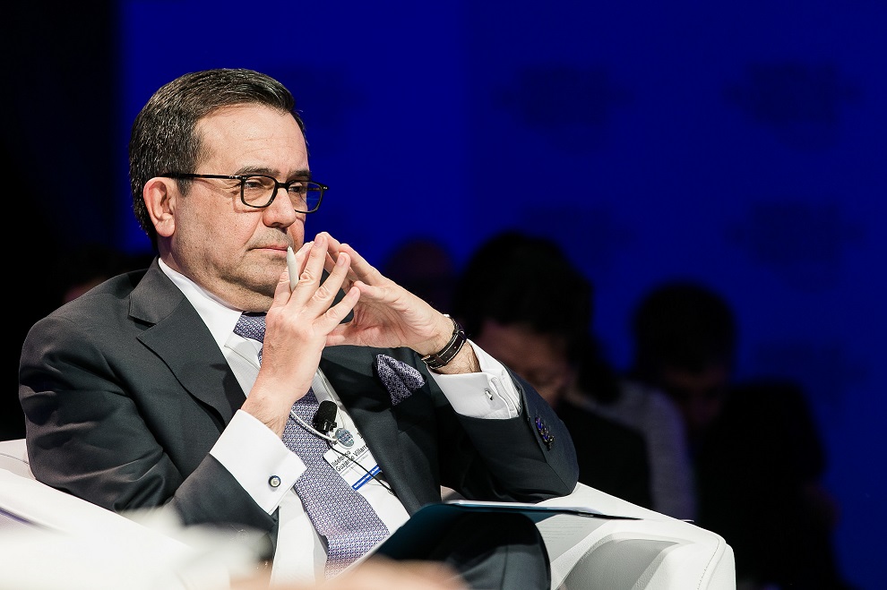 guardado en foro economico latinoamericano 2018