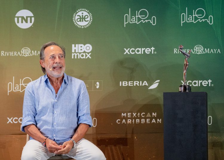 Guillermo Francella, PLATINO de Honor XIII Premios PLATINO XCARET. | Cortesía