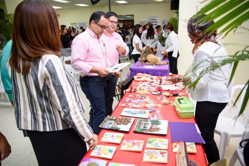 hanesbrands graduados taller 80 horas exposición 1