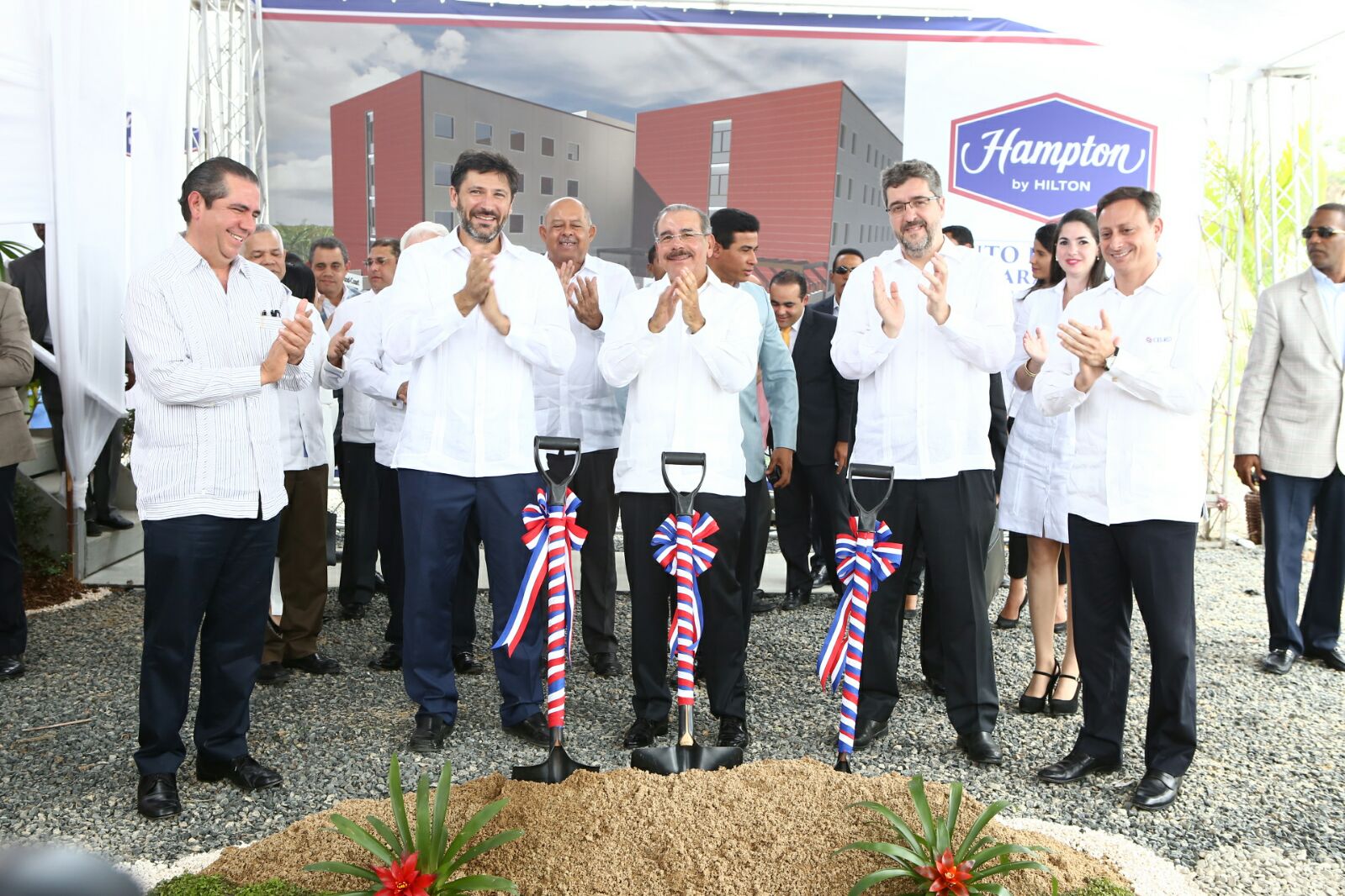 hotel hampton by hilton las américas