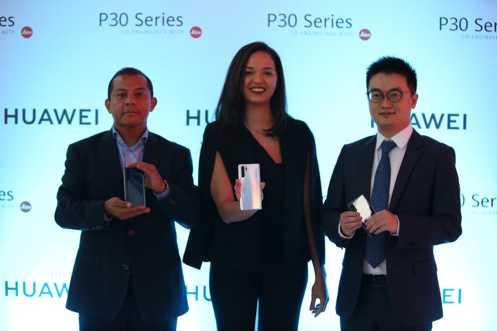 huawei roberto valle, blenlly pimentel y charles xuyangyang