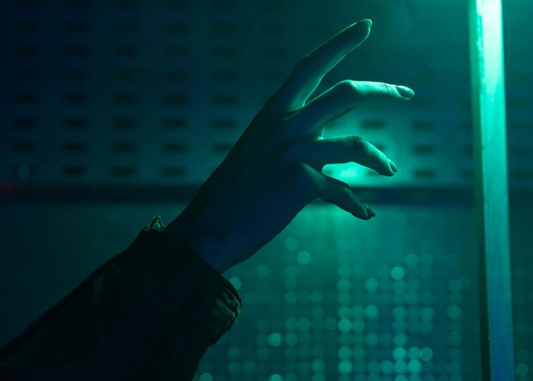 Entre las predicciones más relevantes se encuentra la llegada de una nueva generación de malware impulsado por inteligencia artificial.