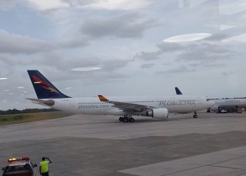 La inauguración de la ruta Madrid-Santo Domingo de la aerolínea Plus Ultra ofrecerá cuatro vuelos semanales y un vuelo los domingos entre Madrid-Samaná.