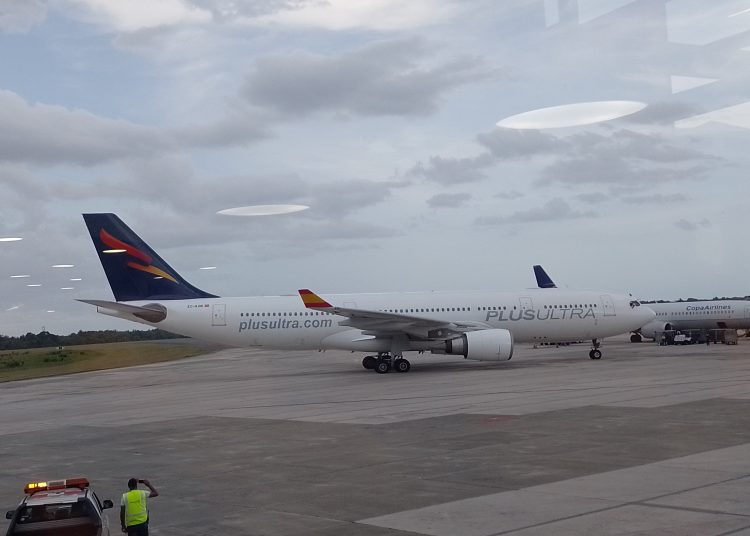 La inauguración de la ruta Madrid-Santo Domingo de la aerolínea Plus Ultra ofrecerá cuatro vuelos semanales y un vuelo los domingos entre Madrid-Samaná.