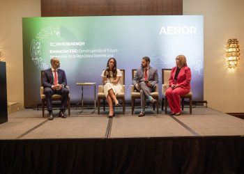 Panel "Perspectivas integrales de la sostenibilidad empresarial dominicana: reputación, tecnología y buenas prácticas". - Fuente externa.