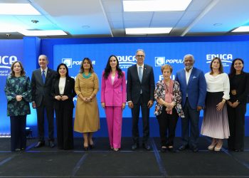 El encuentro reunió a líderes del sector educativo, representantes de organismos internacionales, docentes, investigadores.