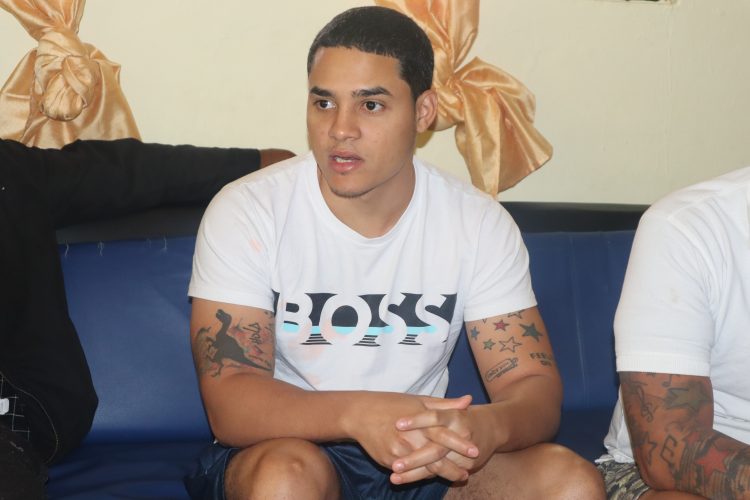 José Miguel Lagual, uno de los más de 20 jóvenes en recuperación del Hogar Crea Alameda, en Santo Domingo Oeste. Foto: Ronny Cruz-elDinero.
