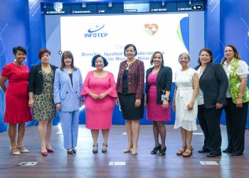 Destacan rol protagónico del género femenino en programas de capacitación.