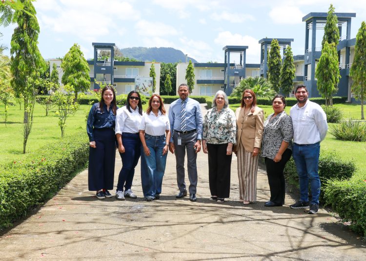 La alianza busca mejorar la capacitación en turismo y gastronomía.