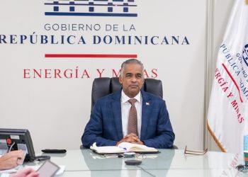 Santos subrayó que el oro es el principal producto de exportación de República Dominicana, al representar el 36% de las exportaciones nacionales de bienes.