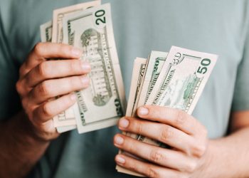 Salario en moneda estadounidense | Fuente externa.