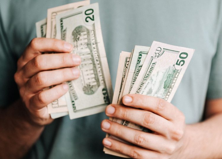 Salario en moneda estadounidense | Fuente externa.