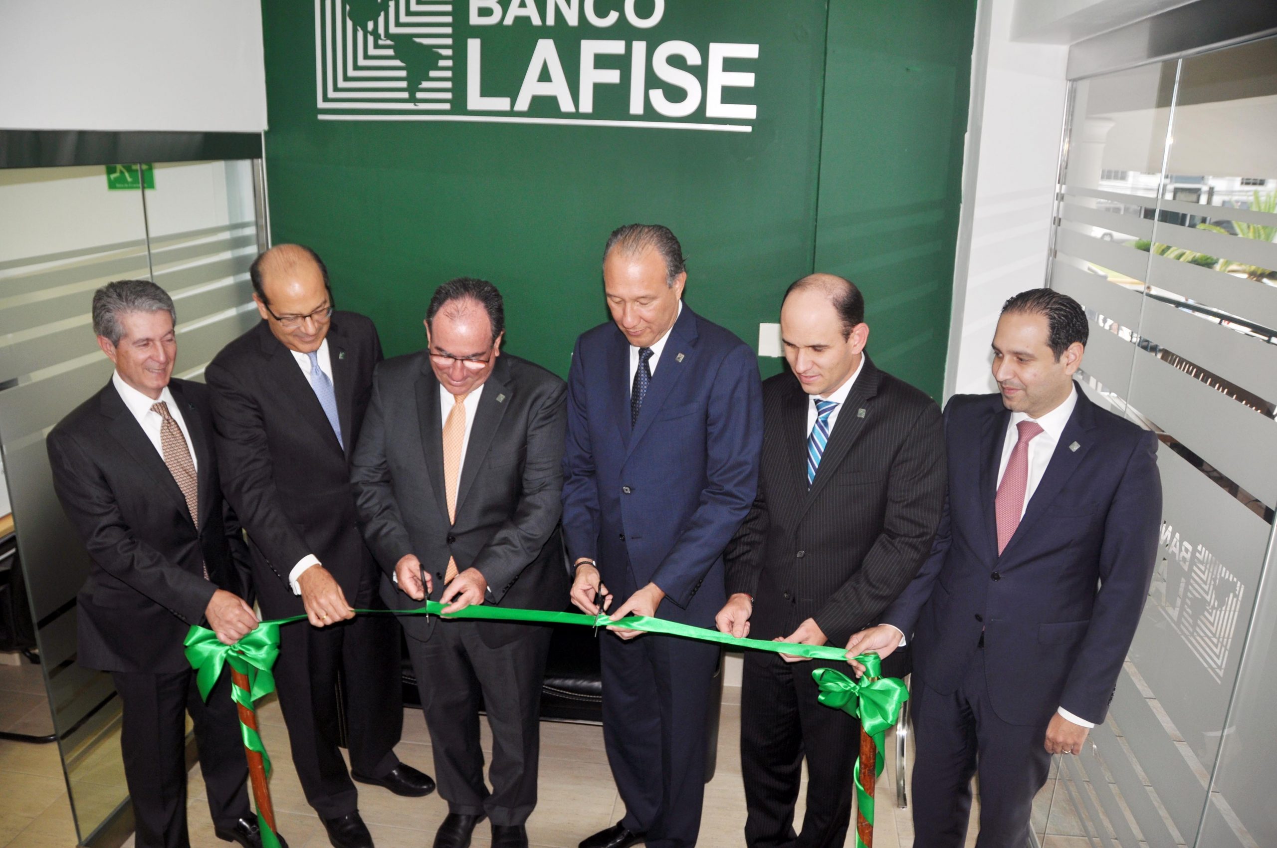 inauguración banco lafise en santiago