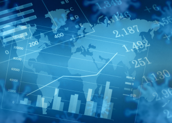 El informe destaca que en Latinoamérica, el sector bancario generó US$47 mil millones en beneficios netos en 2023, siendo la industria más rentable de la región.