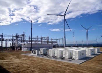 Infraestructura tecnológica para almacenamiento energético y soporte operativo del sistema eléctrico.