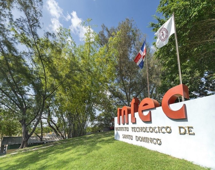 El encarecimiento del petróleo derivado de la inestabilidad en el estrecho de Ormuz podría presionar la inflación y las finanzas públicas en República Dominicana.