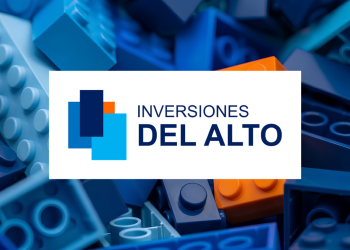 La nueva línea gráfica del logotipo muestra bloques en diferentes tonos de azul y uno en color naranja.