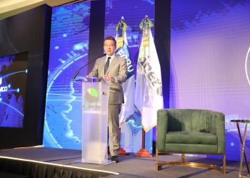 El ministro de Industria, Comercio y Mipymes, Víctor -Ito- Bisonó.