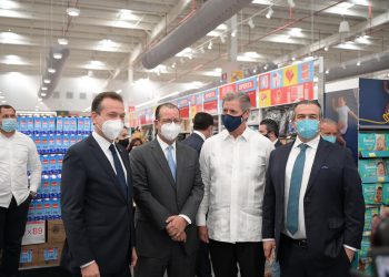 Ito Bisonó, Jose Armando Bermudez, Edmond Elías y Pedro Juan Lama.