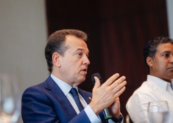 Ito Bisonó participa en La Mesaza de GALA Media Group.